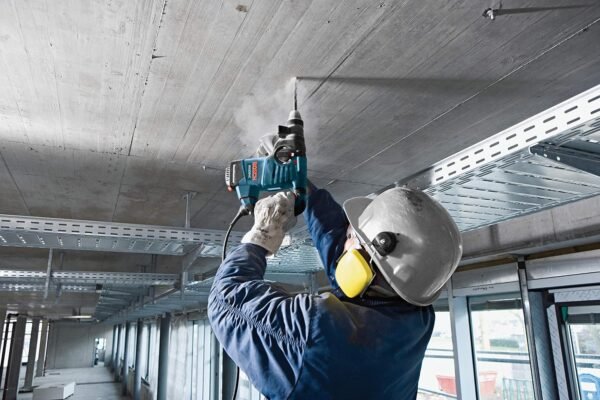 Bosch RH328VCQ Rotary Hammer Review Powerful Vibration Control and Quick Change System Insights Bosch RH328VCQ Rotary Hammer Review Powerful Vibration Control and Quick Change System Insights